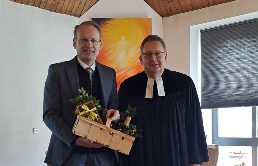 DGBLandeschef Stiedl als Gastprediger