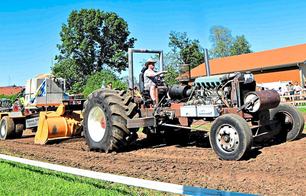 Trecker-Treck am 23. April fällt erneut ins Wasser: Ersatztermin Ende
