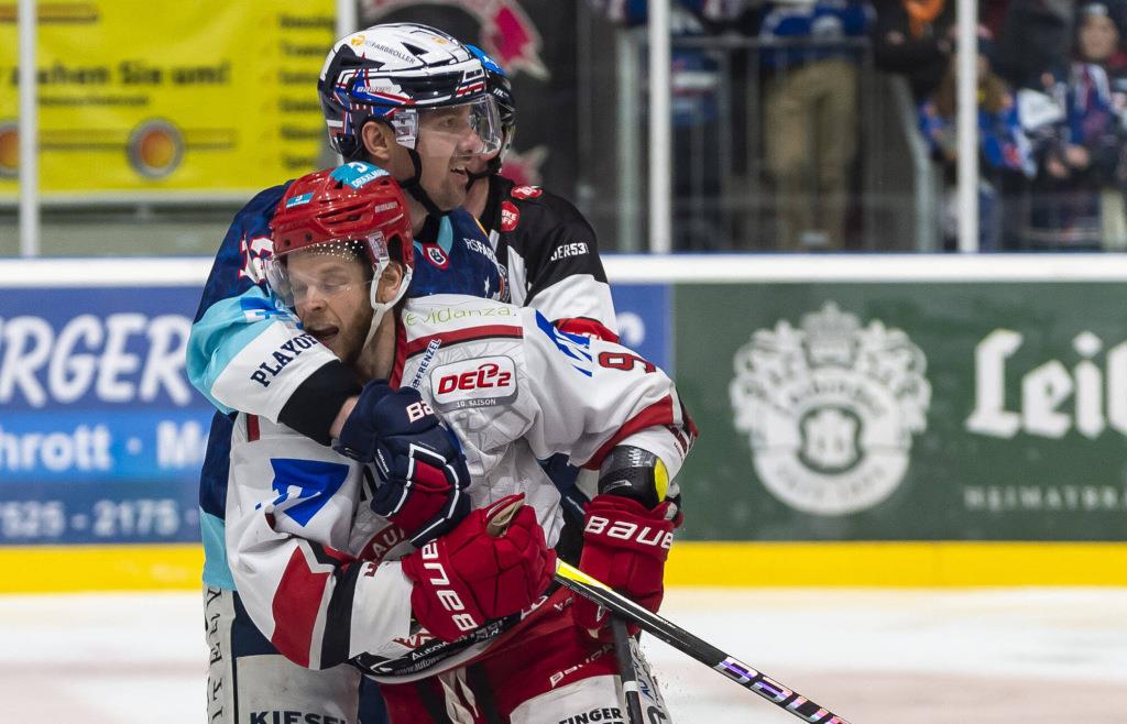 Bild zu Gezielte Attacken der Towerstars? EV Landshut mit der Kraft der Wut in den Showdown