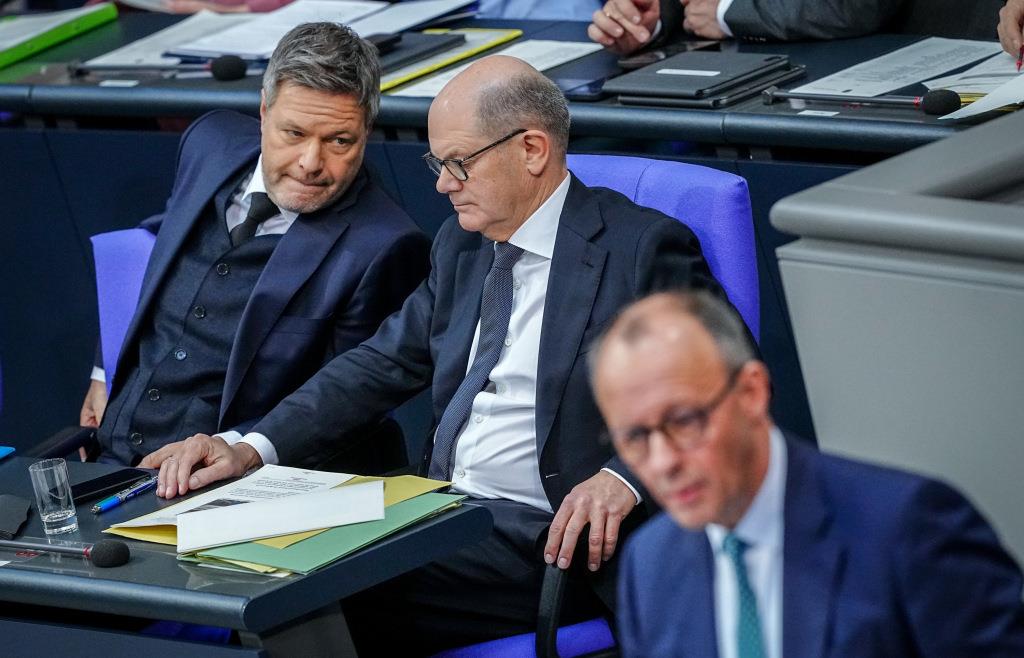 Munich speech shocks: election campaign opponents united against attacks ...