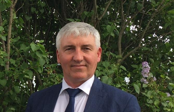 Weil niemand will Bürgermeister Fleischmann bewirbt sich um