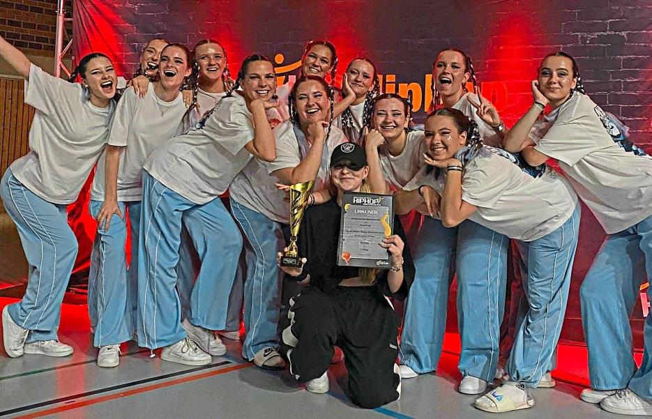 Süddeutsche Meisterschaft im Hip-Hop: Tanzgruppen aus Deggendorf und Hengersberg erfolgreich
