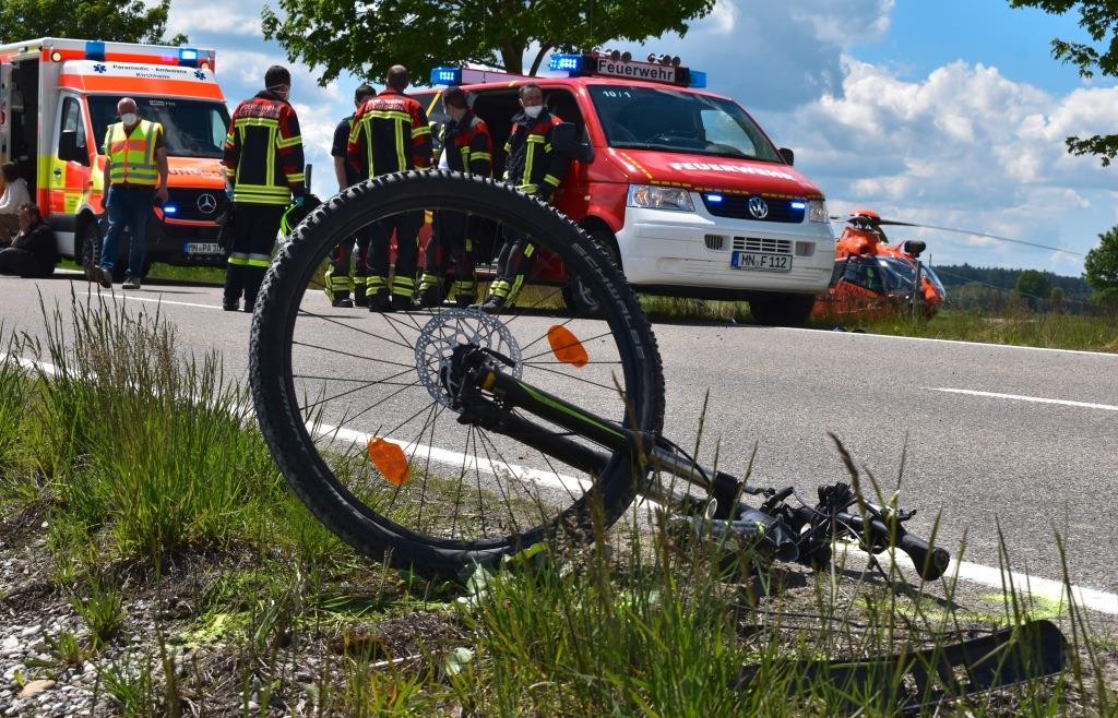 Fahrradunfälle Häufen Sich Adfc Fordert Tempolimit Auf Landstraßen Für Autofahrer - jgmy7an