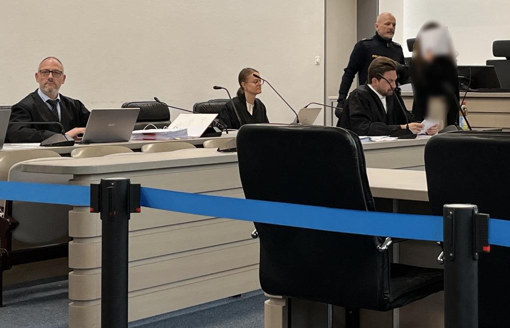 Doppelgängerinnen-Mordprozess in Ingolstadt: Verteidiger zweifelt an ...
