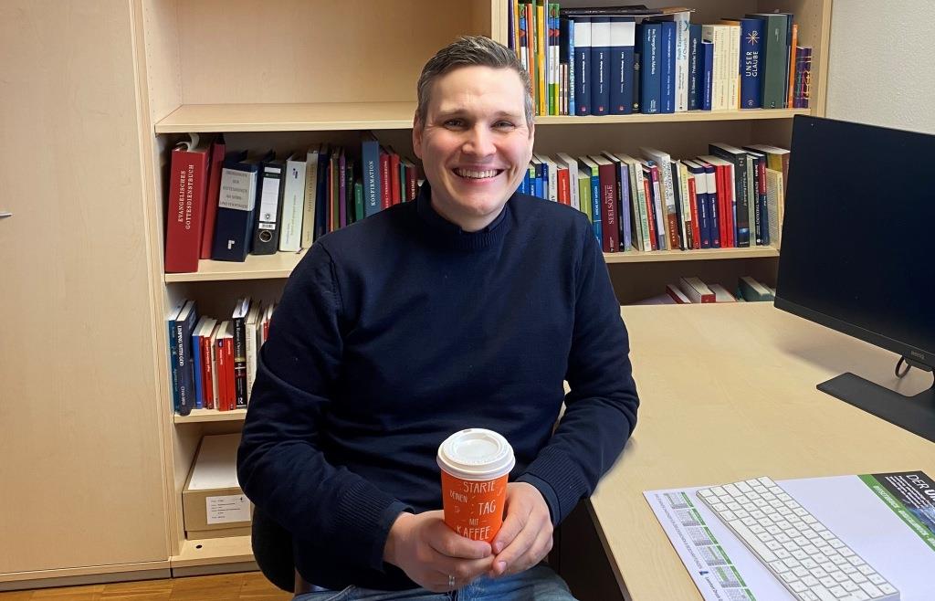 Heiko Timm will EGitarre in der Gangkofener Kirche spielen