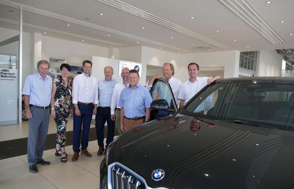 BMW Leebmann übernimmt Deggendorfer Händler – und alle Mitarbeiter