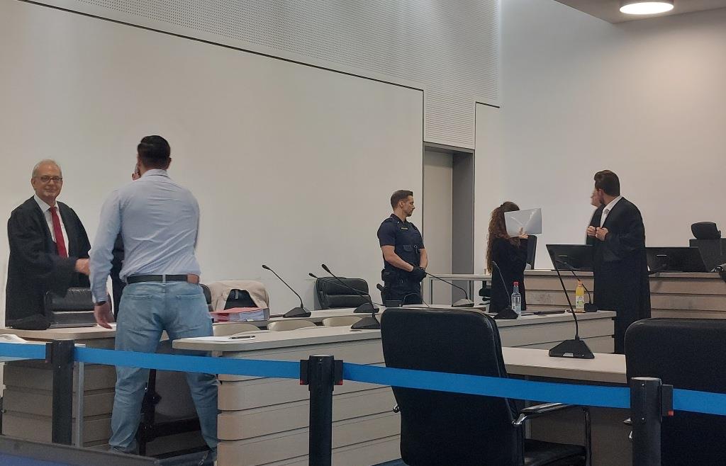 Doppelgängerinnen-Mordprozess in Ingolstadt: Die Lebensläufe der ...