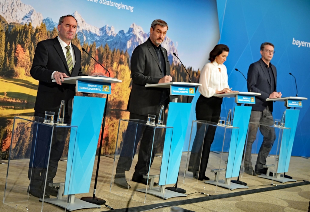 Bär und Söder: Finanzierungschancen für Start-ups verbessern