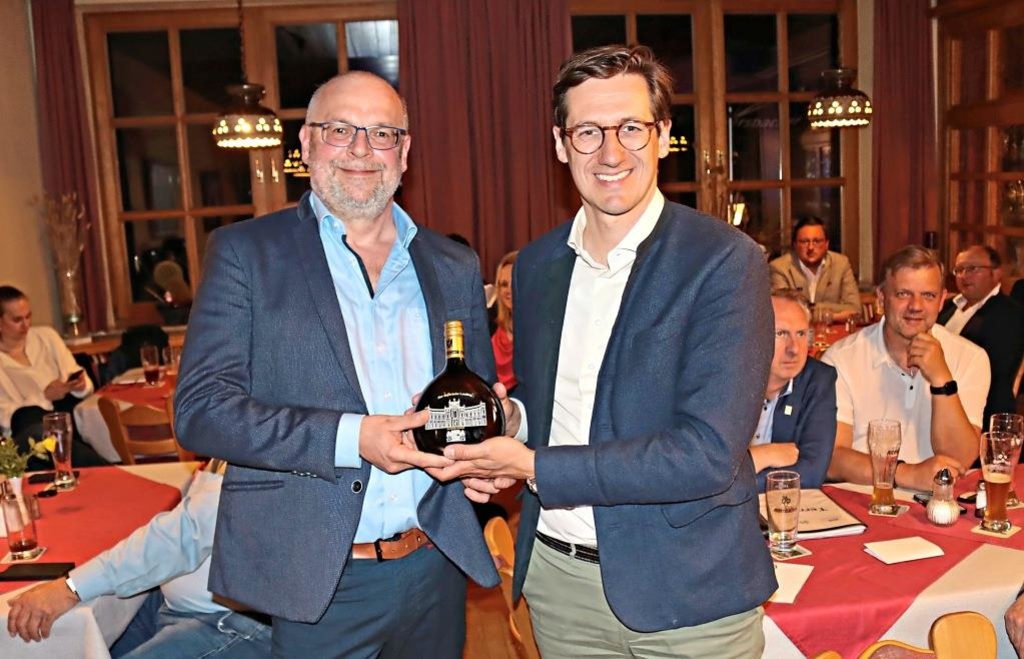Markus Ritzenberger Geschäftsführer der ArberLand Energie Markus Ritzinger referiert bei ...