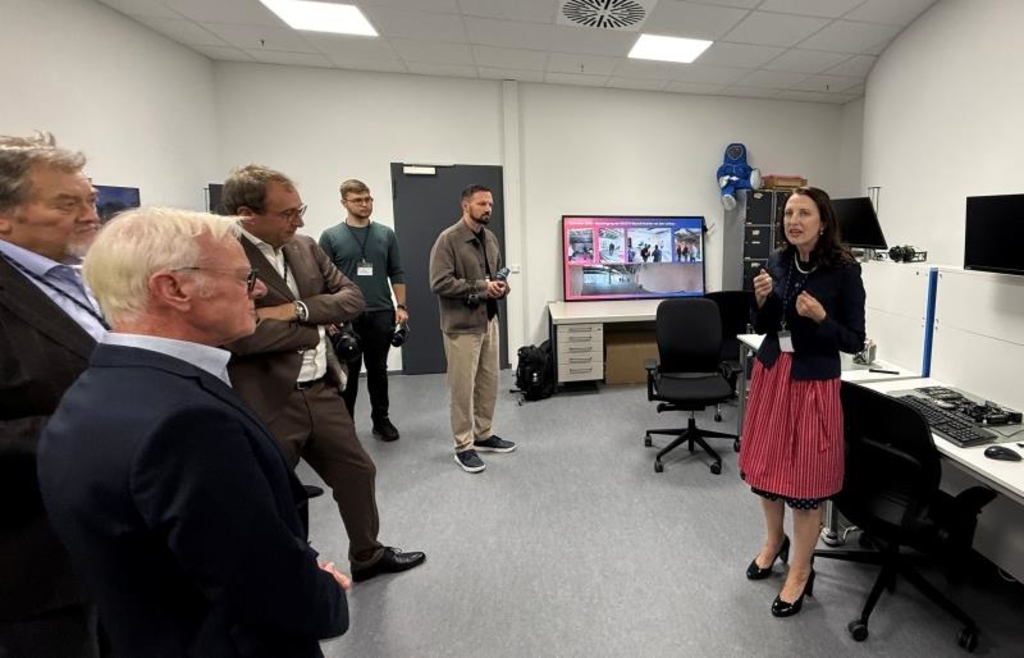 Unique in Europe: Deggendorf Institute of Technology opens computer center ...