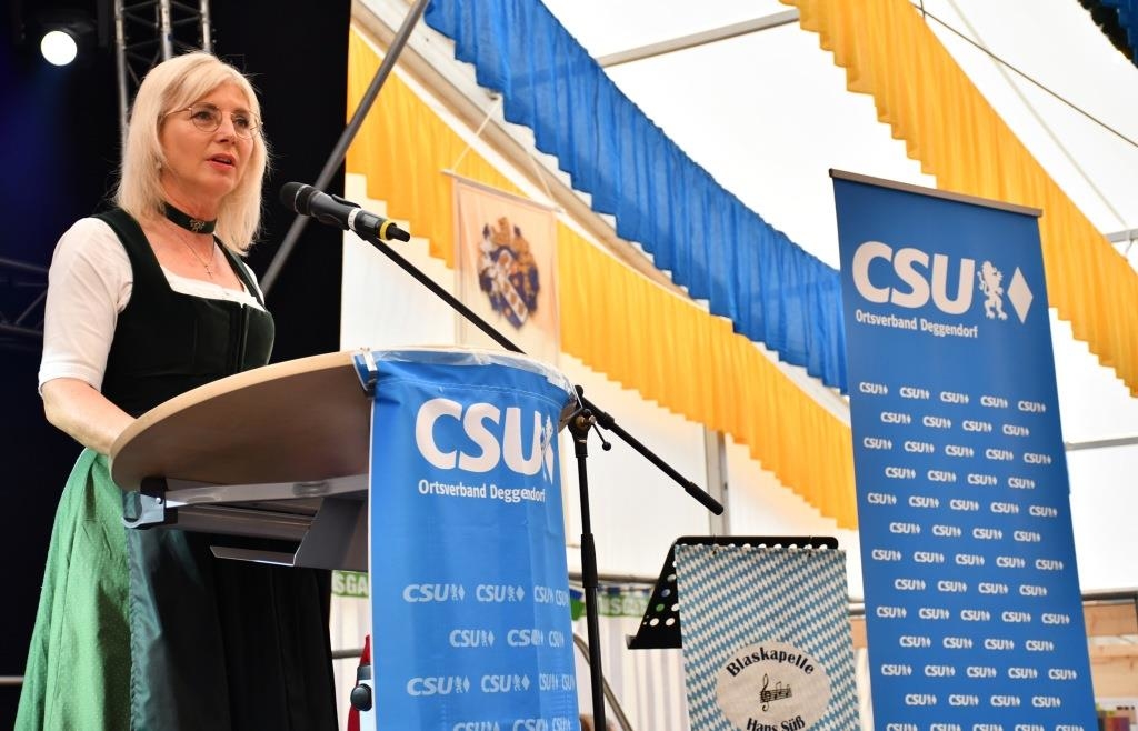 Ministerin Scharf zu Gebäudeenergiegesetz: „Der Heizungshammermurks ...