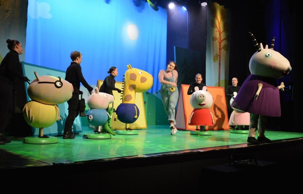 Schweinchen Peppa Wutz erlebt Abenteuer in Burgkirchen