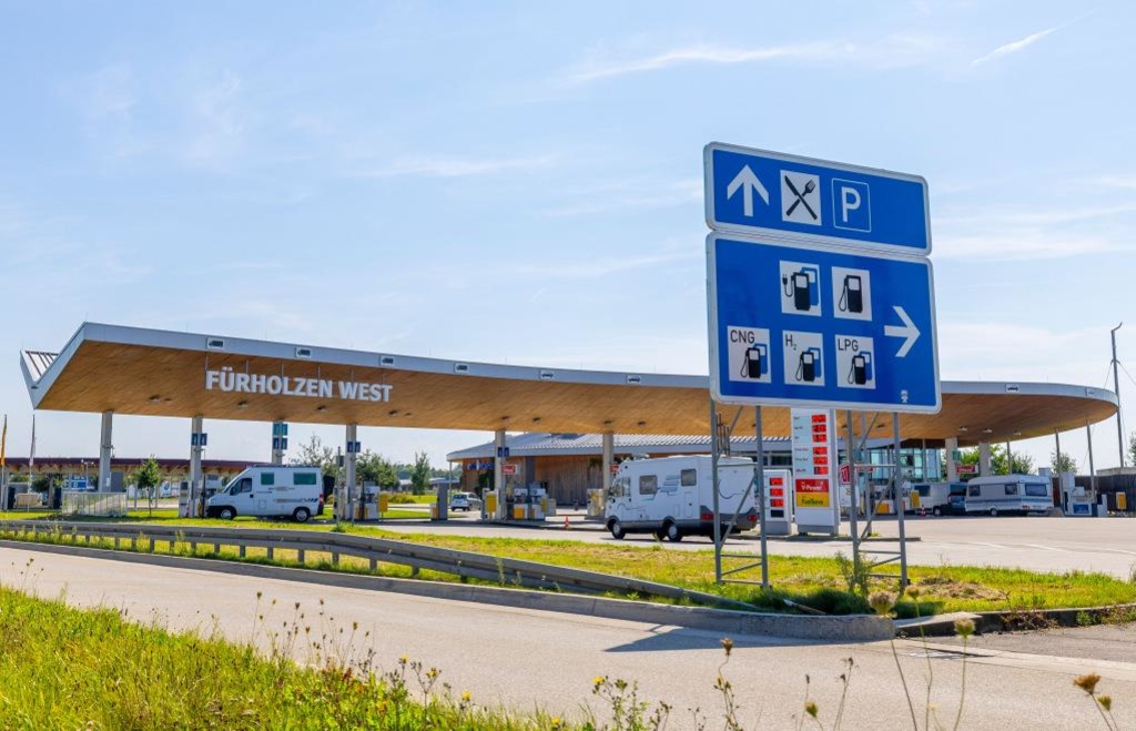 Fabelhafte Tankstellen Auf Der A9 Bild