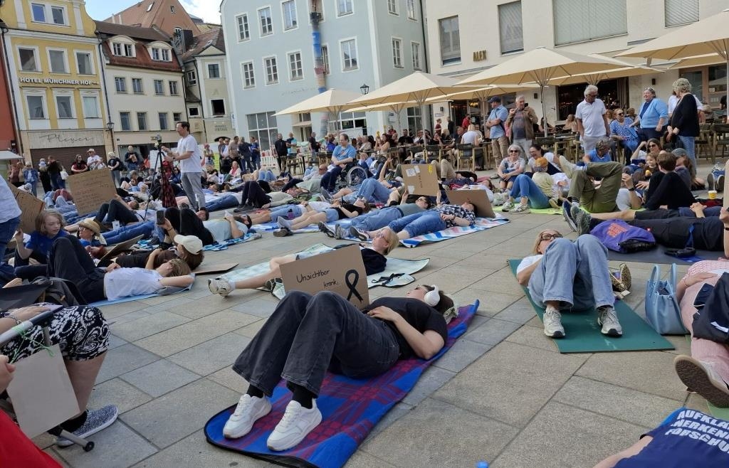 Die an Post-Covid und ME/CFS erkrankten Zwillinge aus Grainet schöpfen ...