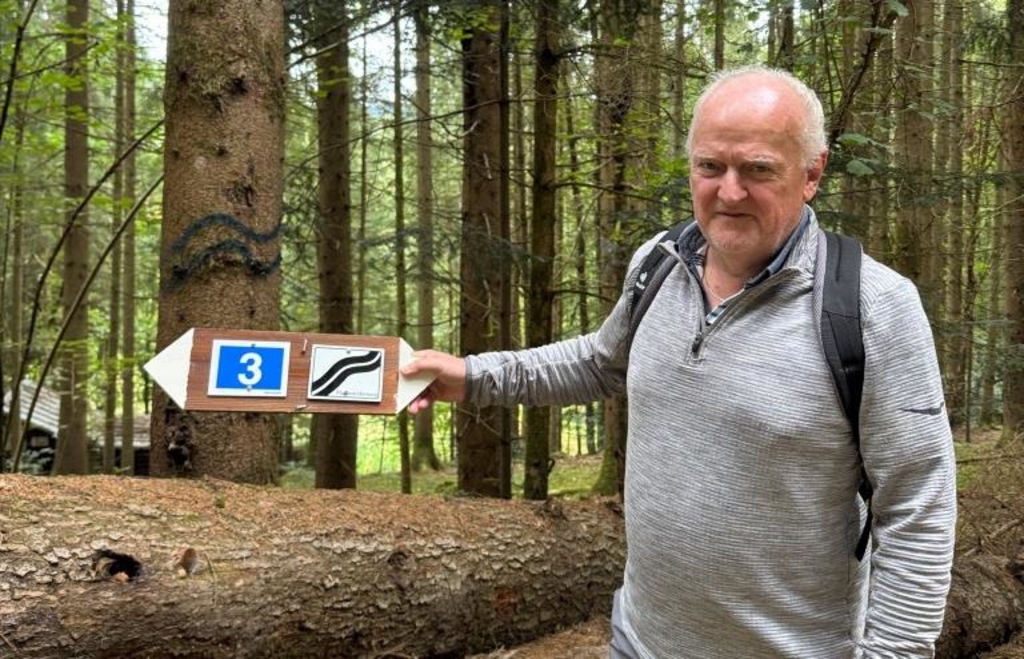Sabotage am Flusswanderweg: Wanderführer und Stadt Viechtach sind alarmiert