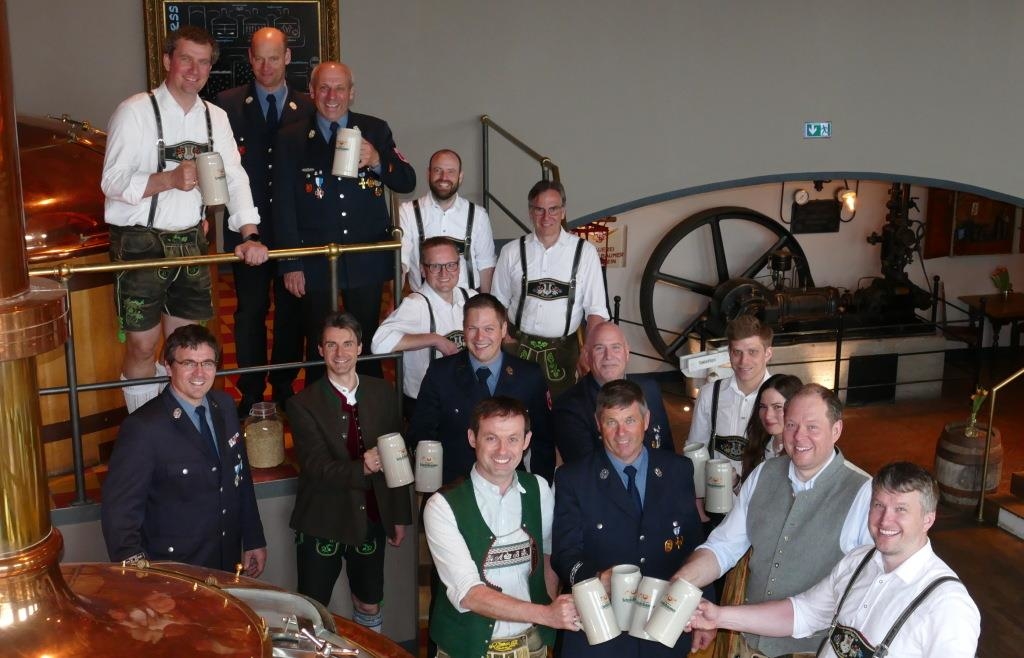 „Surheim On Fire“: Das erwartet Sie beim 11-tägigen Fest von Feuerwehr ...