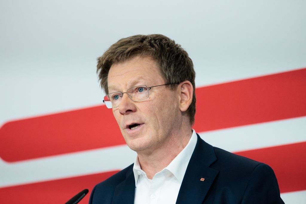 Endstation für Richard Lutz: Regierung wirft den Chef der Deutschen Bahn ...