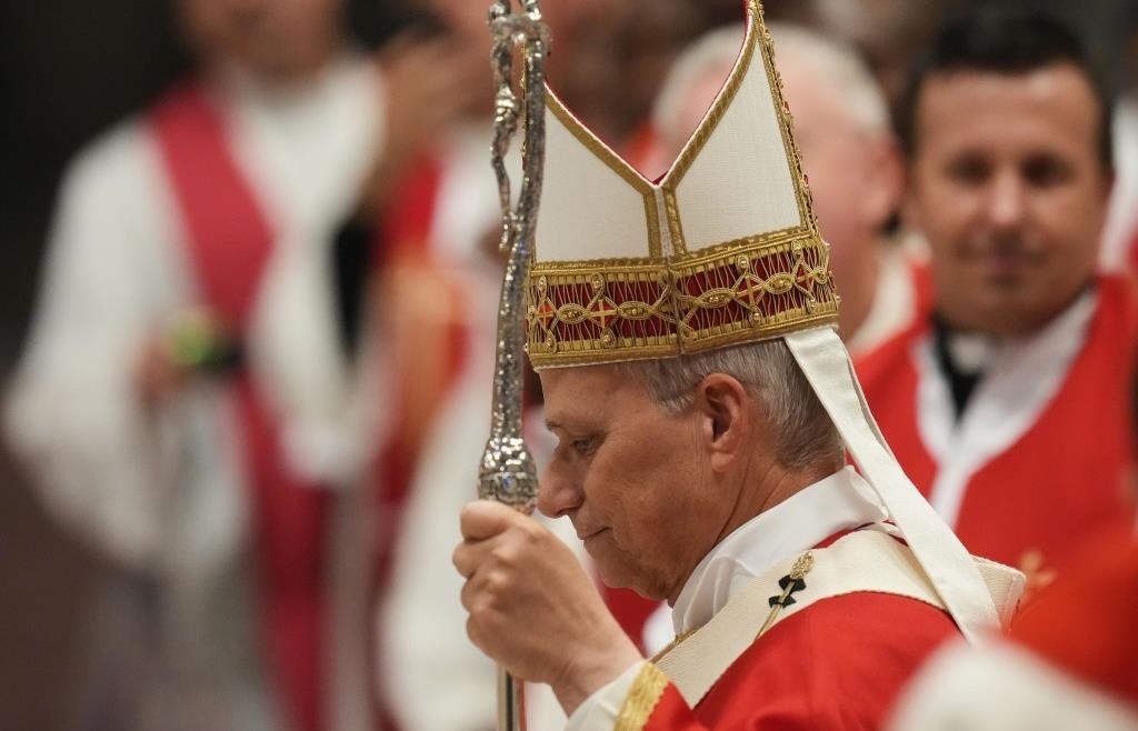 Papst Leo muss am Dienstag für Lungen-OP in Klinik – am Montag nahm er ...