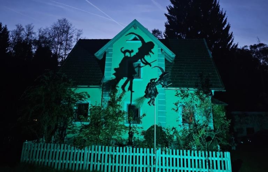 Tobias Reißner from Frauenau causes a stir with spectacular Halloween ...