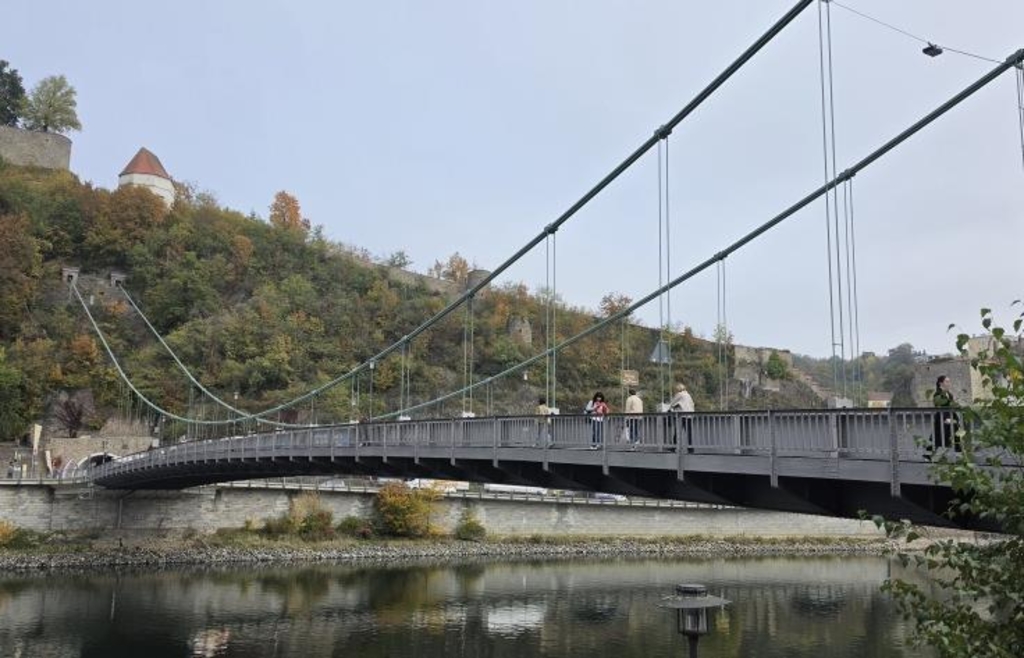 Passau Suspension Bridge: Engineers recommend a new bridge costing around ...