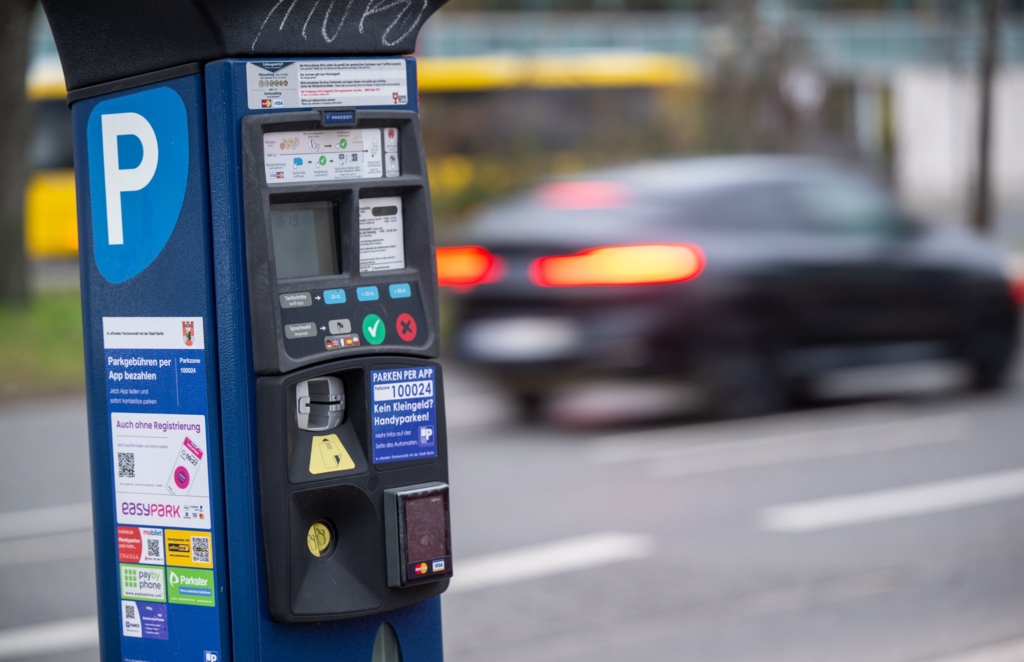 Immer mehr falsche QR-Codes an Parkautomaten