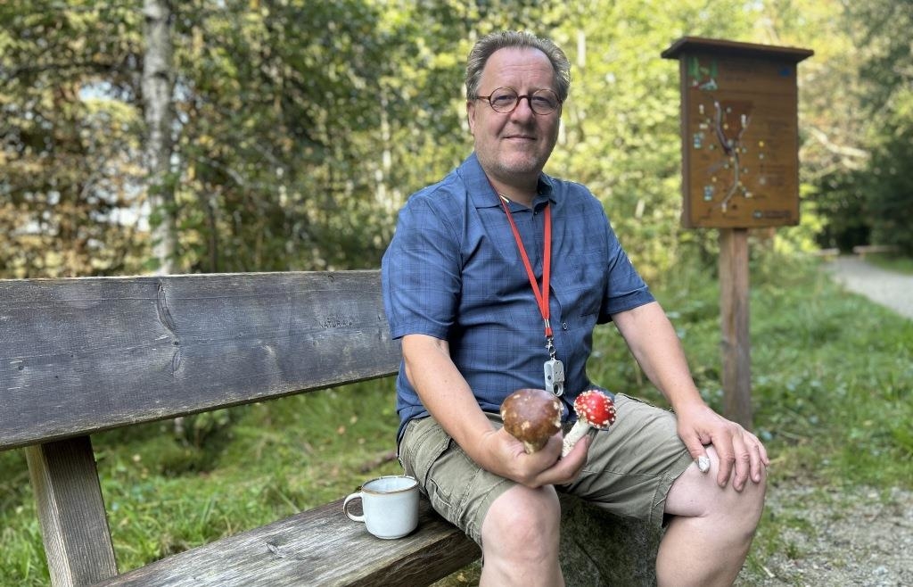 Schwammerl-Experte Peter Karasch erforscht die Pilzwelt im Bayerischen Wald