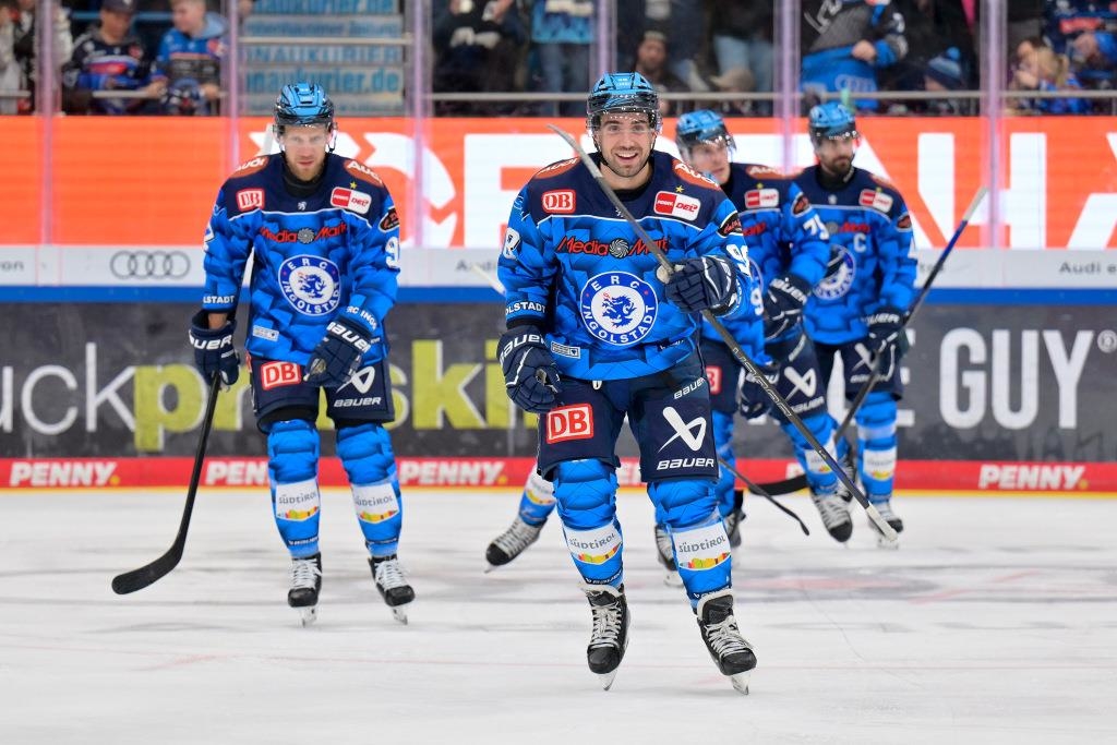 ERC Ingolstadt gewinnt wildes Duell gegen Straubing Tigers mit 6:5 nach ...
