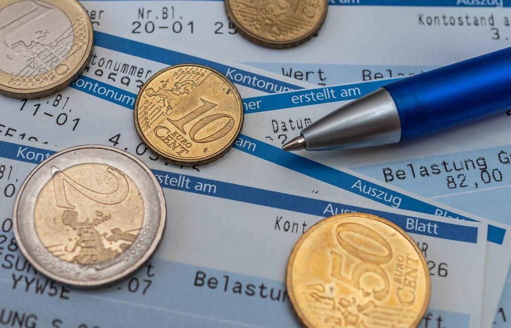 Jeder zehnte Deutsche startet mit einem Minus auf dem Konto ins neue Jahr