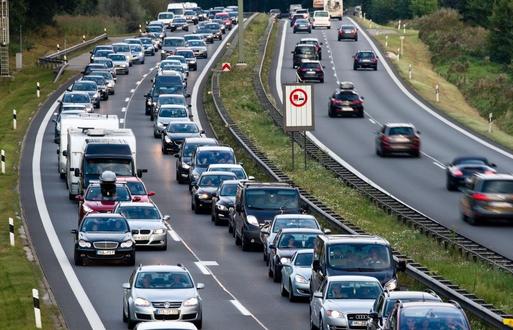 Traffic jams at the end of the holidays: These highways are particularly ...