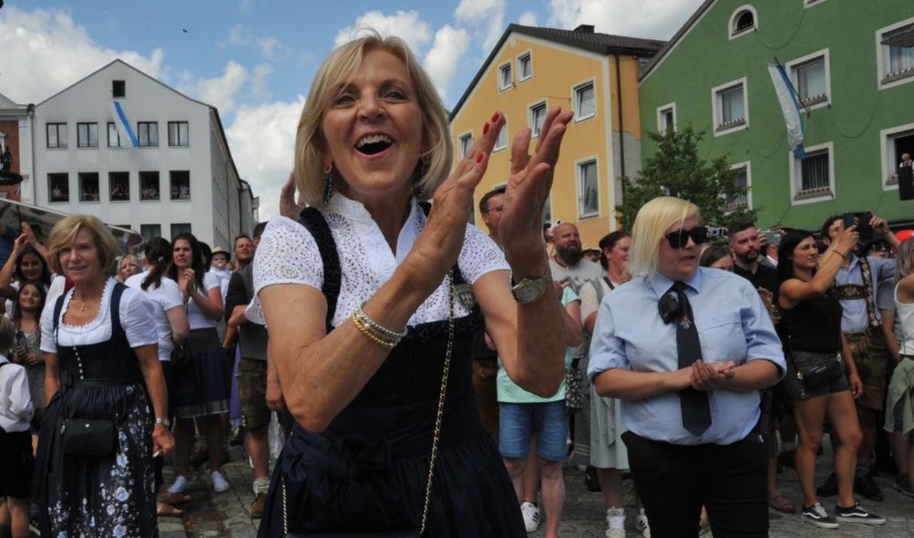 Grandioser Festzug zum Pichelsteiner-Jubiläum