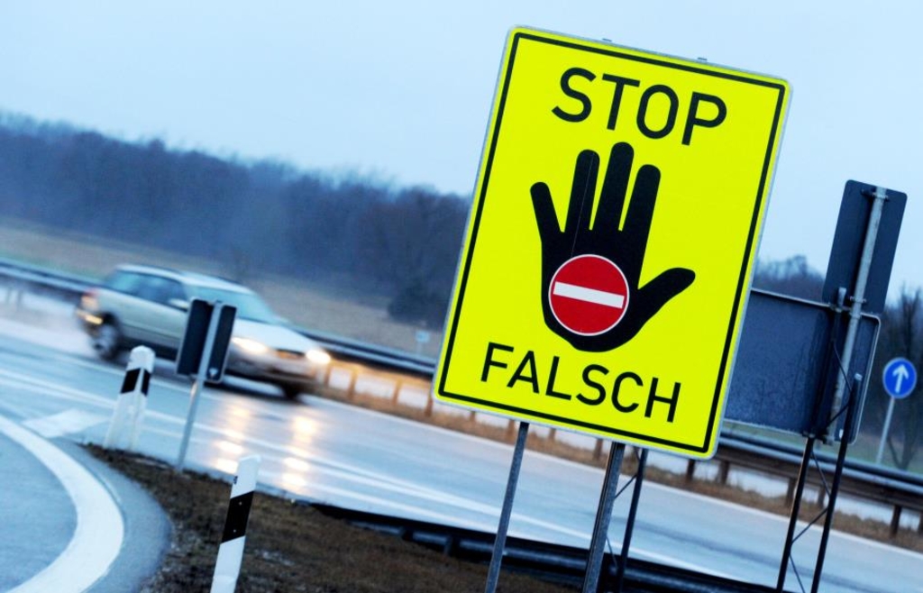 Geisterfahrer auf der A94: Fahrgast lotst Taxifahrer wohl falsch auf die ...