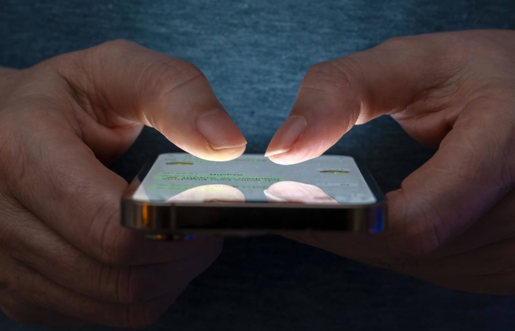 New WhatsApp feature: How to reach all members of a group instantly