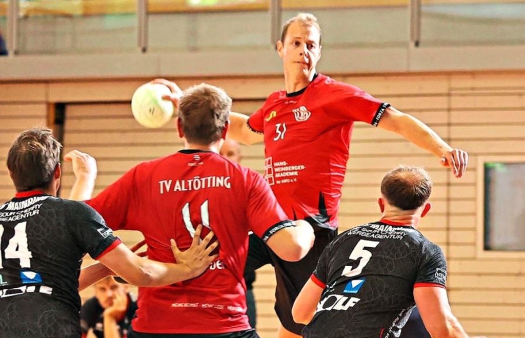 Udany debiut przed własną publicznością: Altötting wygrywa dzięki poprawie gry w drugiej połowie