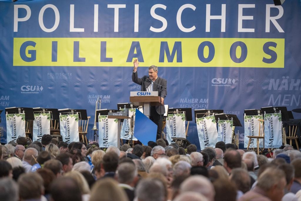 Politischer Gillamoos 2025: Falsche Musik und laute Töne