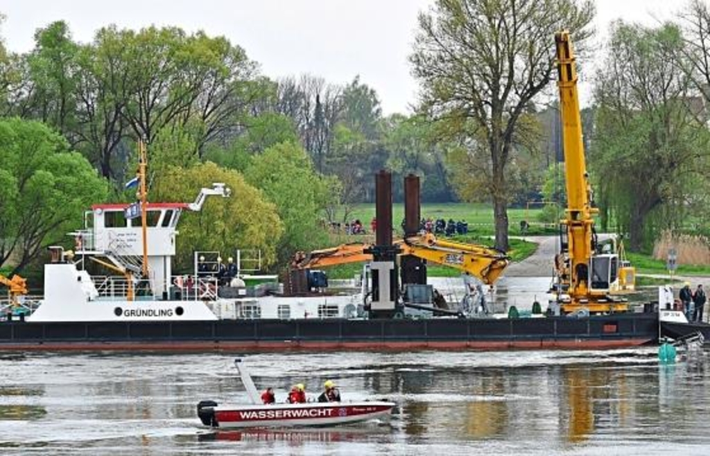 Unglück an der Donau: Vor zehn Jahren sinkt die alte Fähre von ...