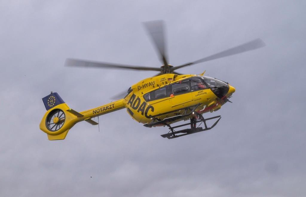 Motorcyclist attempts to overtake near Langdorf - | and collides with ...