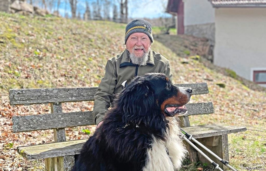 Frauenauer Hans Büchler über sein Leben als Schneider, „Magaziner