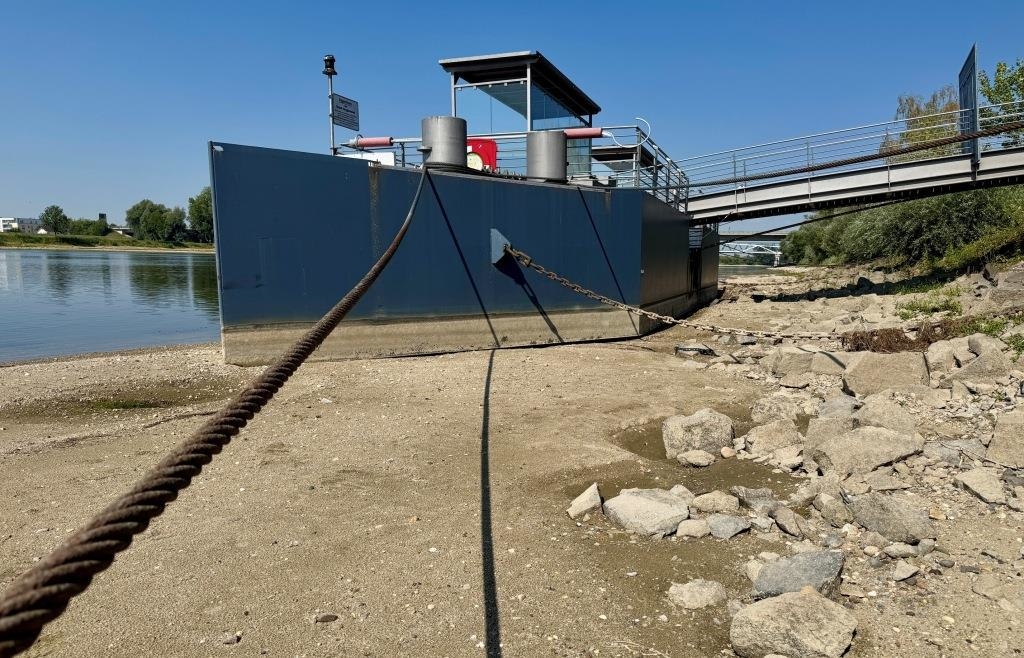 Pegel der Donau bei Deggendorf verzeichnet neuen Negativ-Rekord