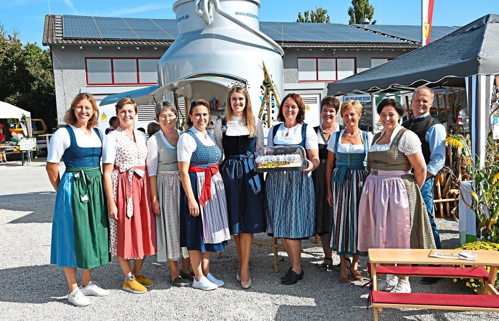 Die Milchprinzessin kam mit großem Gefolge