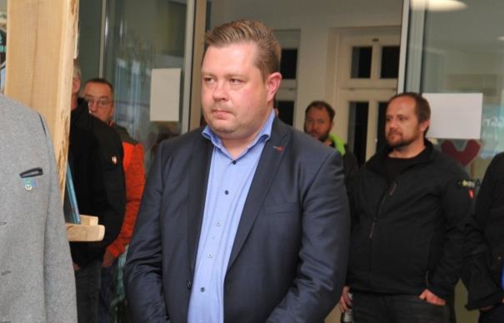 Michael Adam „bis auf Weiteres im Krankenstand“ – Stellvertreter ...