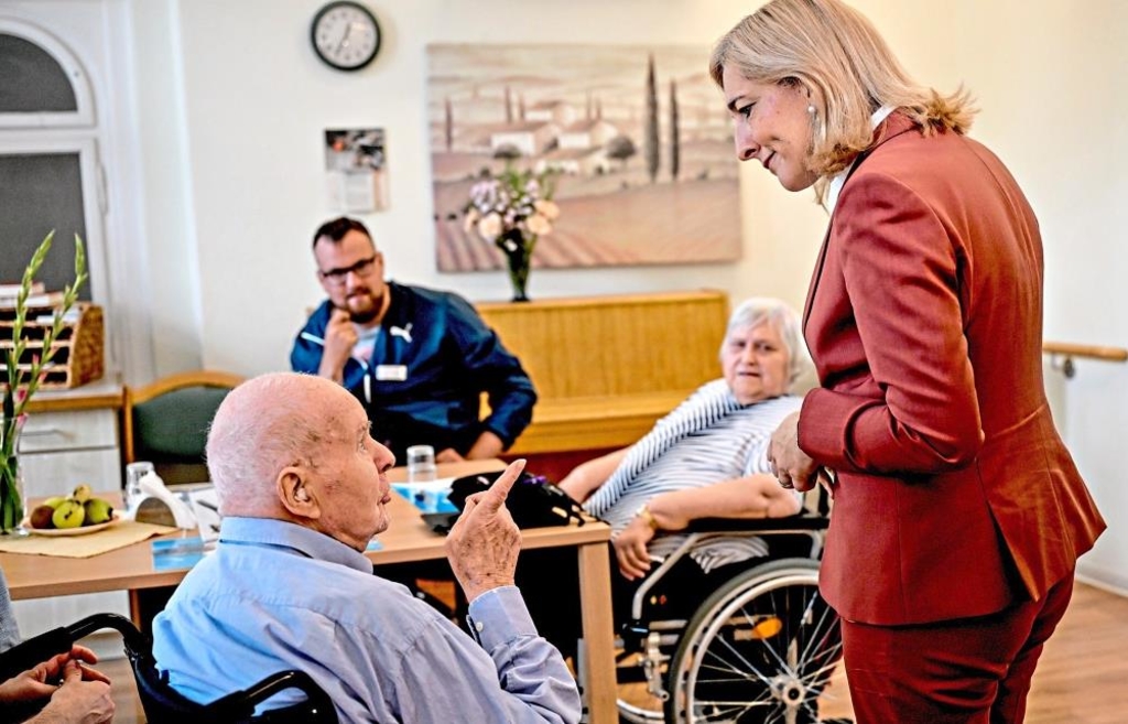 Long-term care reform to be finalized by mid-May: Warken announces initial ...