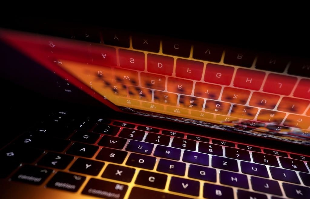 Paid for child pornography on the darknet: Kidflix user (44) in court in ...