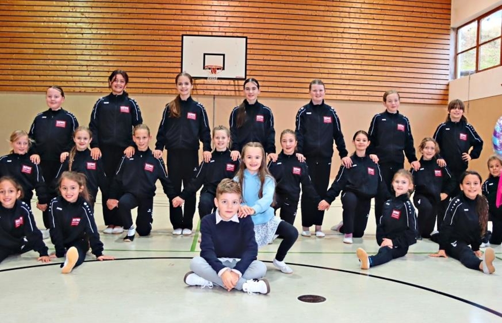 Greta I. und Vincent I. sind das diesjährige Langdorfer Kinderprinzenpaar