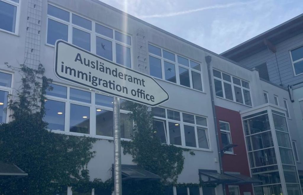 Abschiebung in Passau sorgt für Aufruhr im Netz: Schwere Vorwürfe in ...