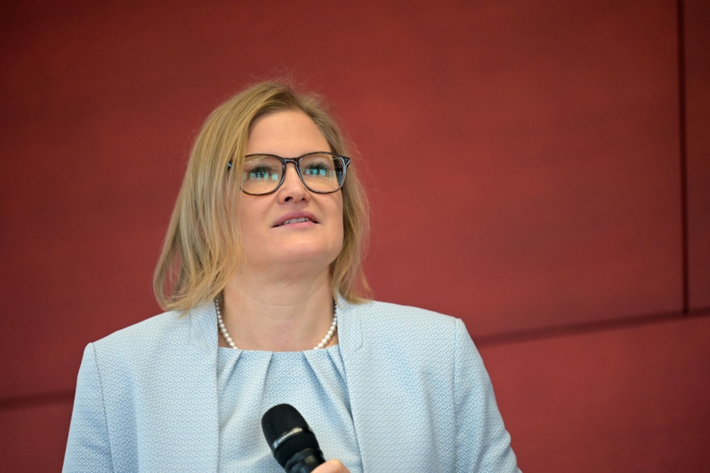Ebner-Steiner und Singer führen AfD-Fraktion gemeinsam