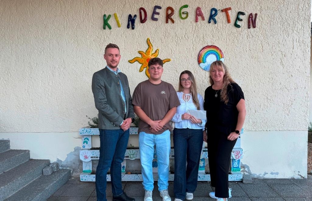 Nach verheerendem Brand in Hötzhof: Familie gibt Spenden an Kindergarten ...