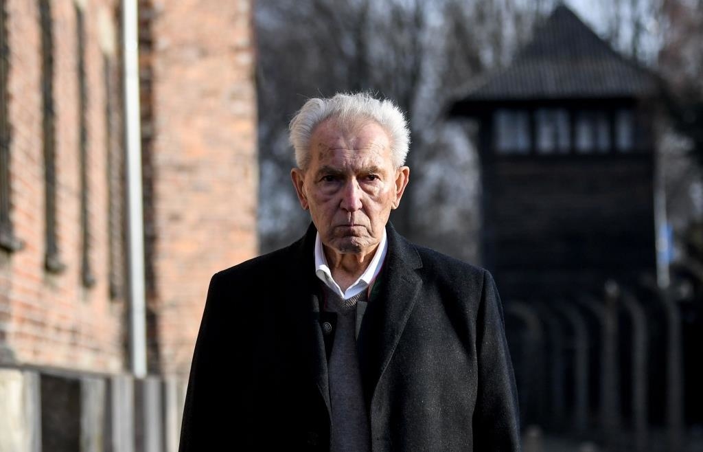 Auschwitz-Überlebender Hermann Höllenreiner in Mettenheim gestorben 