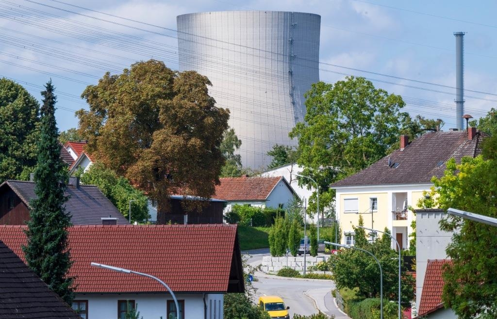 Hochradioaktiver Abfall für Niederbayern Transport für erste