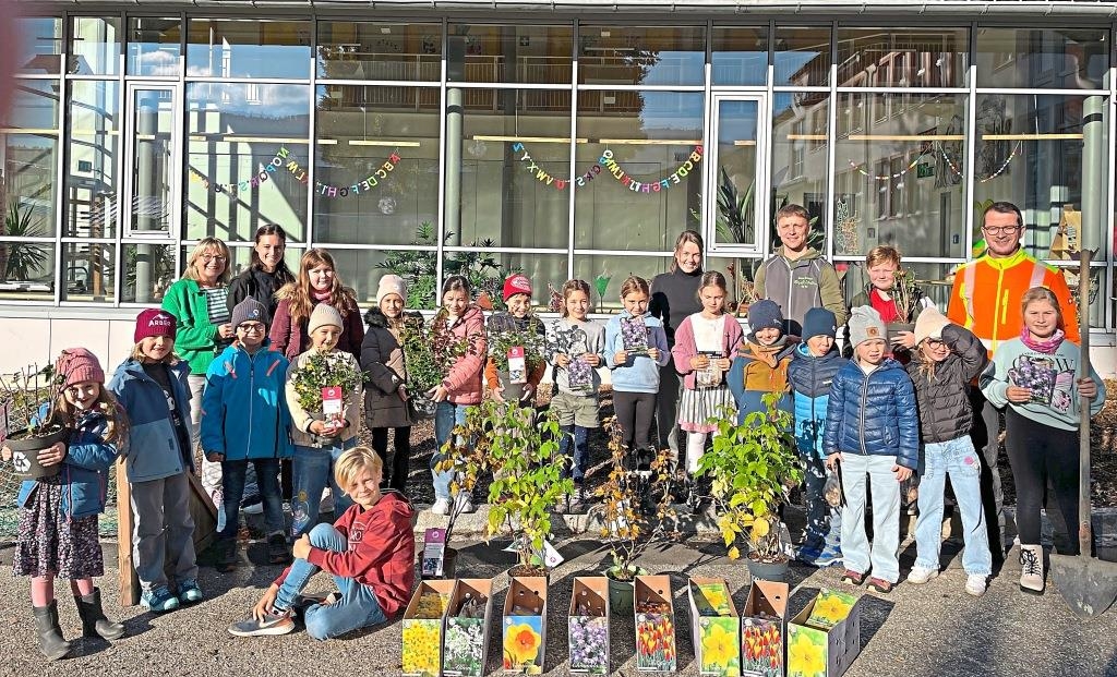 Frauenauer Grundschule blüht auf